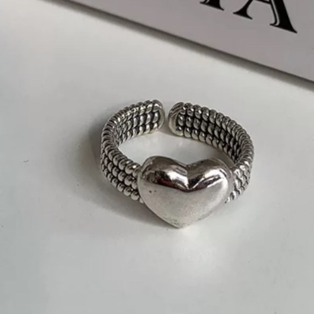 🤍Insta Love Heart ring Adjustable ring  sterling silver ring - Picture 5 of 7